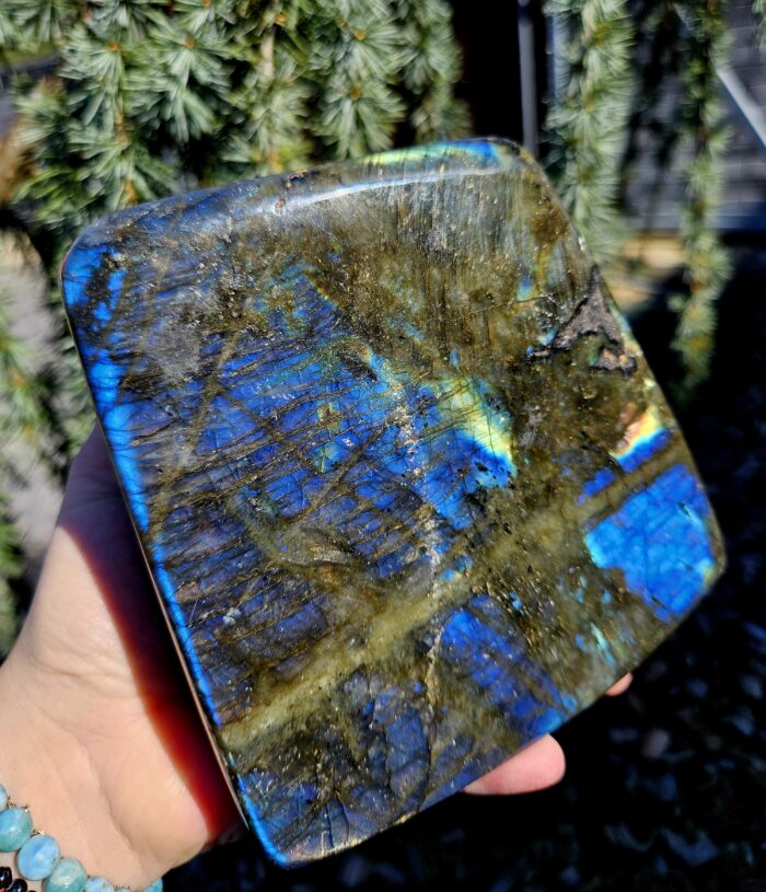 Labradorit Free Form 2010g  č.6 – Obrázok 2