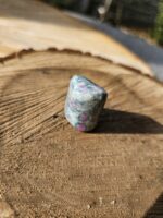 Rubín Zoisit leštený č.7 – Obrázok 2