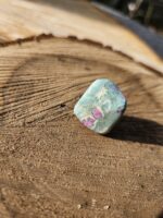 Rubín Zoisit leštený č.9