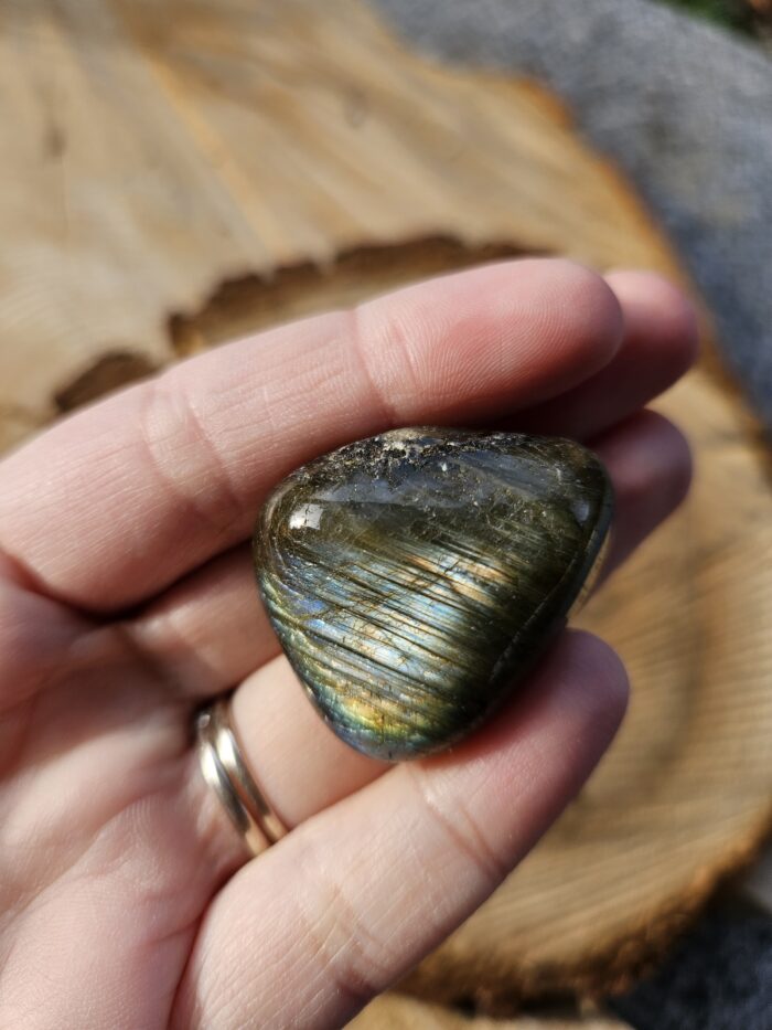 Labradorit leštený L-XL č.1 – Obrázok 2