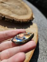 Labradorit leštený KABOŠON č.4 – Obrázok 2