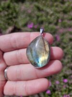 Labradorit prívesok č.10