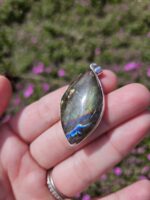 Labradorit prívesok č.11