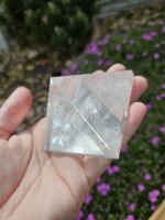 Pyramída Krištáľ 6,1cm  č.4