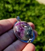 Fluorit prívesok na platničke z chir.ocele – Obrázok 2