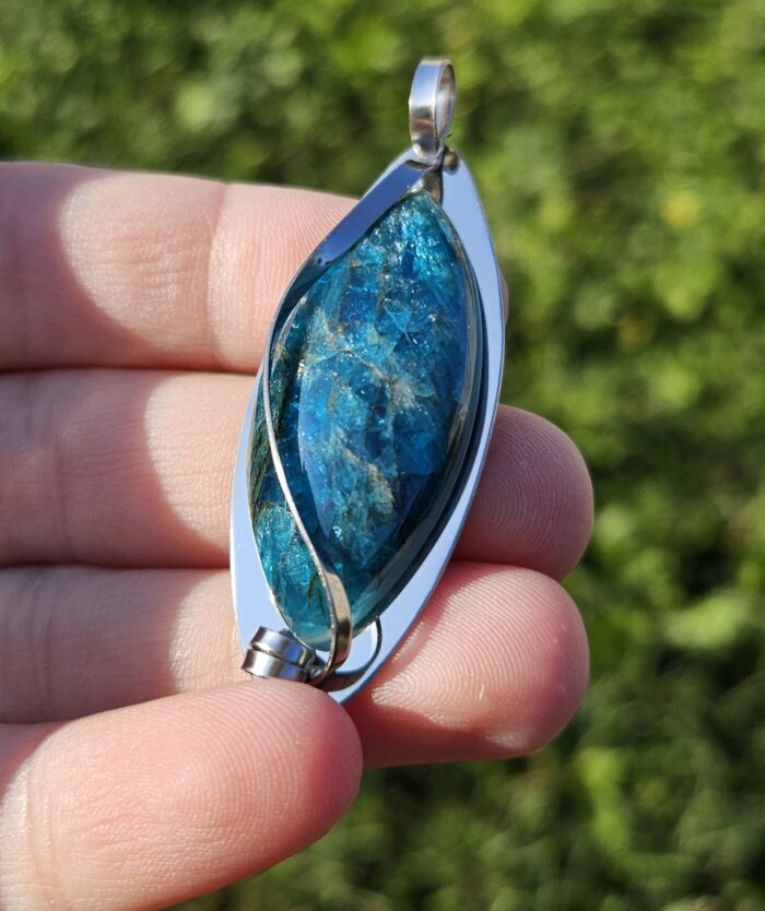 Apatit prívesok na platničke chir.oceľ – Obrázok 2