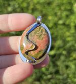 Unakit prívesok na platničke chir.oceľ