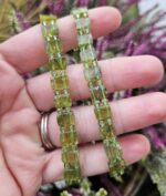 Olivín platničkový náramok tenší