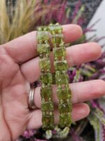 Olivín platničkový náramok hrubší