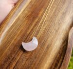 Ruženín prívesok na retiazke MESIAC