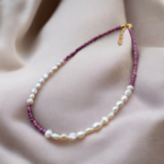 Perly riečne biele + Jadeit fialový náhrdelník