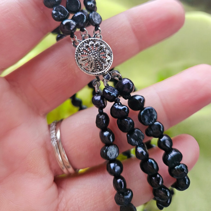 Perly riečne čierne 3-radový náramok – Obrázok 2