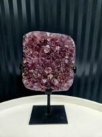 Ametyst AAA drúza na čiernom stojane 0,65kg