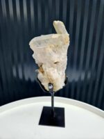 Krištáľová drúza na čiernom stojane 0,6kg – Obrázok 4