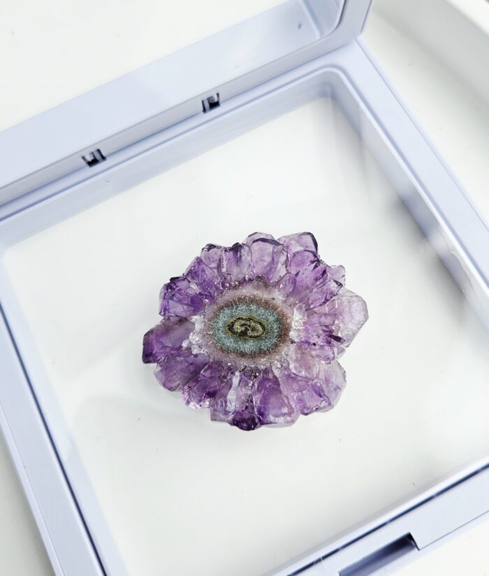 Ametyst stalaktit č.4 – Obrázok 2