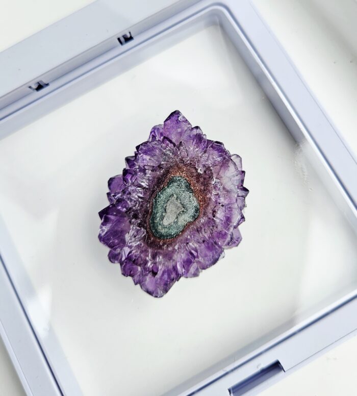 Ametyst stalaktit č.7 – Obrázok 2