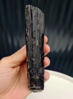 Turmalín čierny surový 340g – Obrázok 2