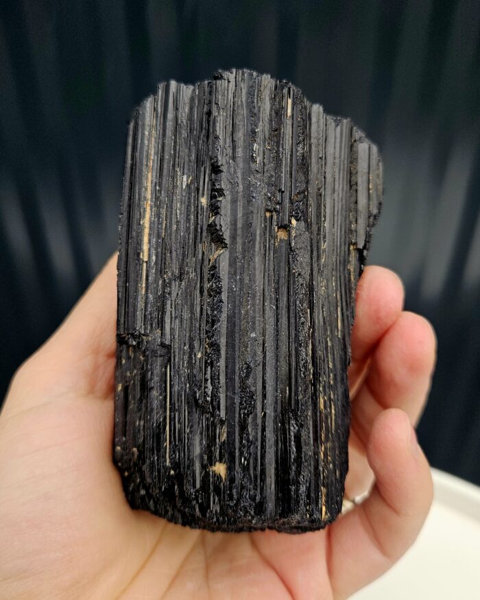 Turmalín čierny surový 440g – Obrázok 3