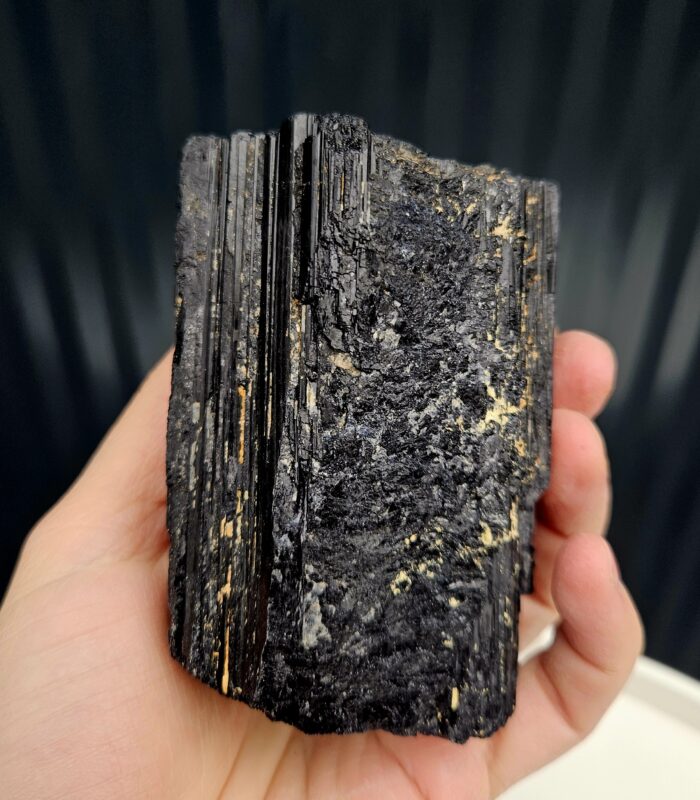 Turmalín čierny surový 440g – Obrázok 4