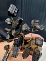 Turmalín čierny na záhnede stromček šťastia – Obrázok 4