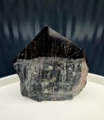 Turmalín čierny obelisk surový/leštený kg 0,53kg