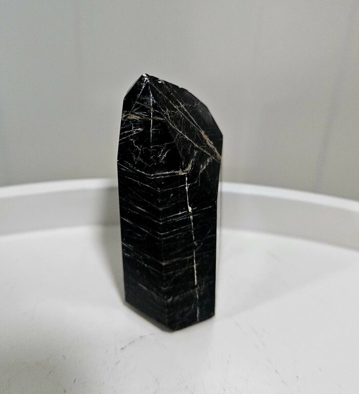 Turmalín čierny obelisk leštený č.2 – Obrázok 4