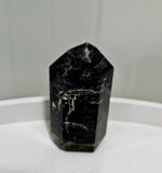 Turmalín čierny obelisk leštený č.4 – Obrázok 3