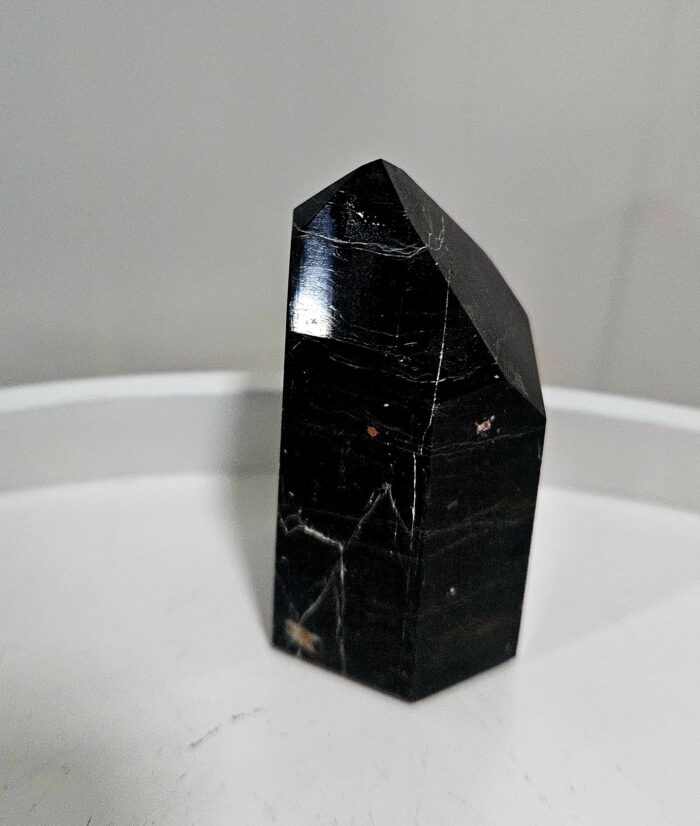 Turmalín čierny obelisk leštený č.5 – Obrázok 4
