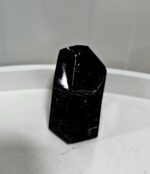 Turmalín čierny obelisk leštený č.7 – Obrázok 4