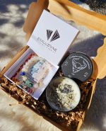 Sviečka + náramok znamenie BÝK v darčekovej krabičke