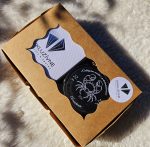 Sviečka + náramok znamenie RAK v darčekovej krabičke – Obrázok 2