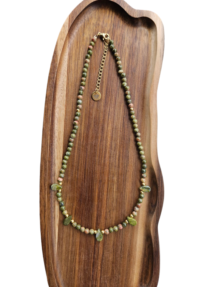 Unakit náhrdelník slza – Obrázok 2