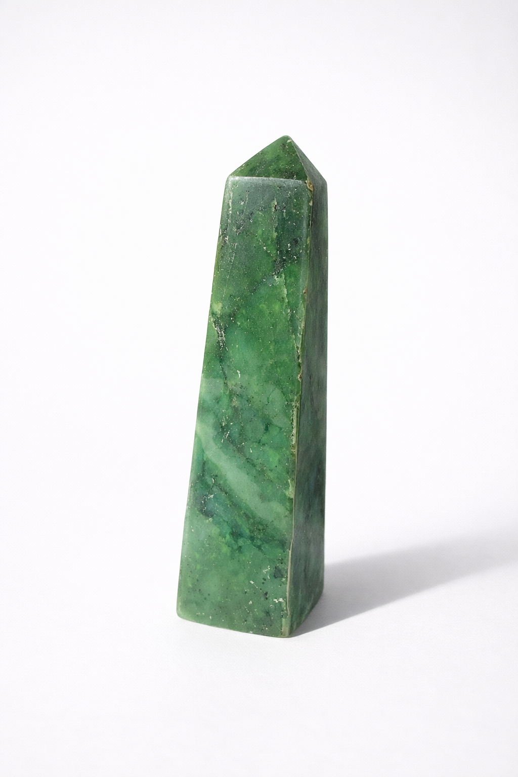 Nefrit obelisk/generátor 310g  č.4