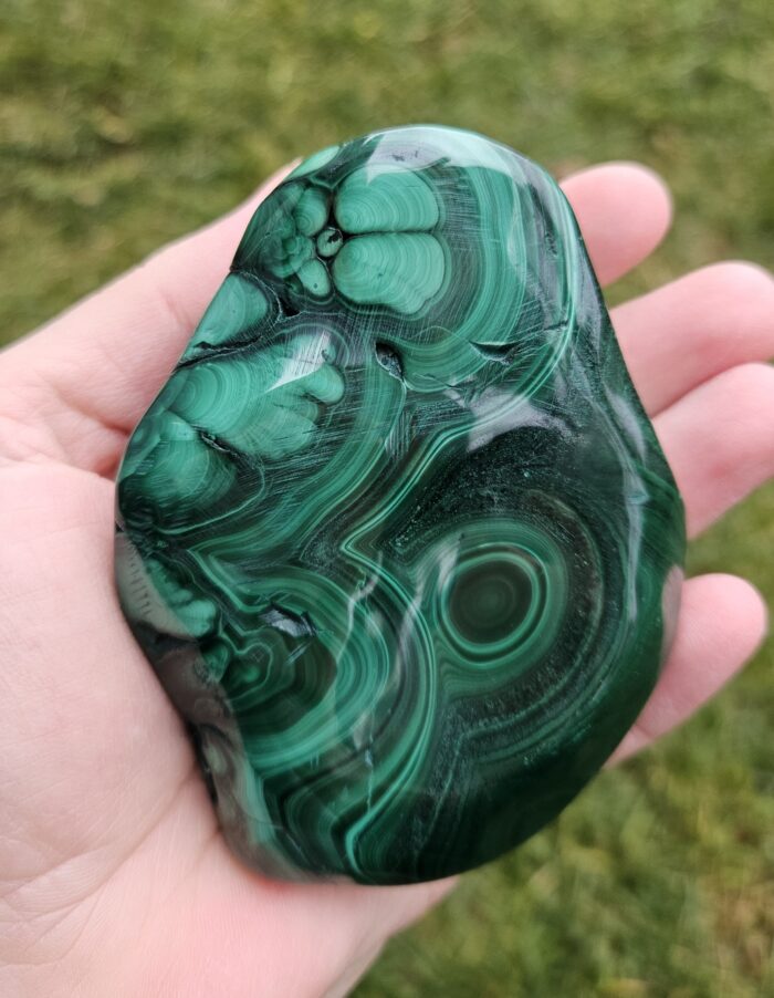 Malachit leštený FREE FORM č.2 – Obrázok 3