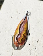 Achát MAROKO prívesok na platničke z chir.ocele