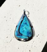 Chryzokol prívesok na platničke z chir.ocele