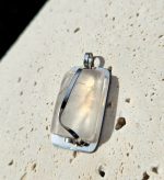 Ruženín prívesok na platničke z chir.ocele – Obrázok 2