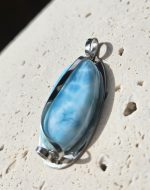 Larimar prívesok na platničke z chir.ocele – Obrázok 2