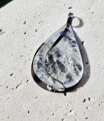 Krištáľ AAA prívesok na platničke z chir.ocele