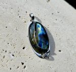 Labradorit  prívesok na platničke z chir.ocele