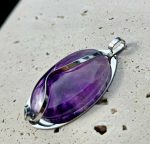 Ametyst prívesok na platničke z chir.ocele č.2 – Obrázok 3