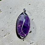 Ametyst prívesok na platničke z chir.ocele č.1 – Obrázok 3
