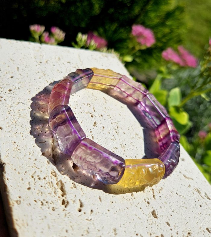 Fluorit náramok platničkový ornamenty – Obrázok 2