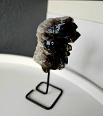 Záhneda minerál na stojane č.1