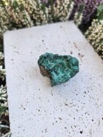 Malachit surový minerál č.13