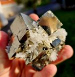 Pyrit kocky s Kremeňom ZBIERKOVÝ KUS – Obrázok 2