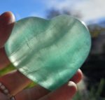 Fluorit zelený srdce č.2  6,5cm