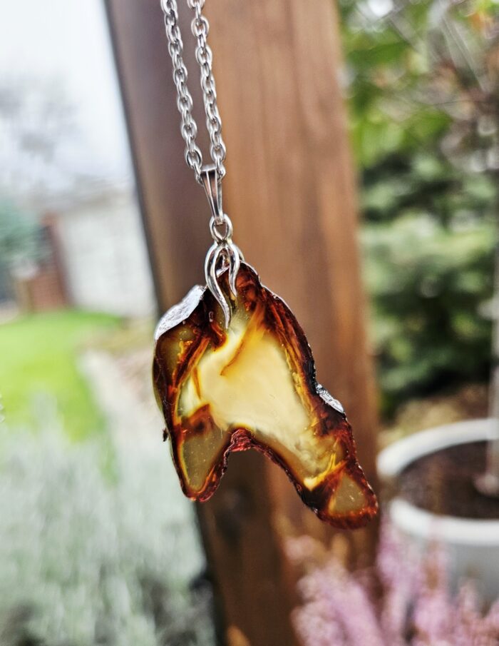 Jantár prívesok na retiazke – Obrázok 2