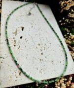 Rubín zoisit náhrdelník 2mm fazetovaný strieborný