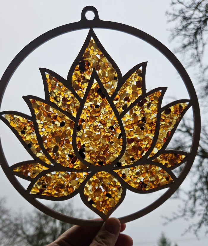 Jantár LOTOSOVÝ KVET 20cm – Obrázok 3